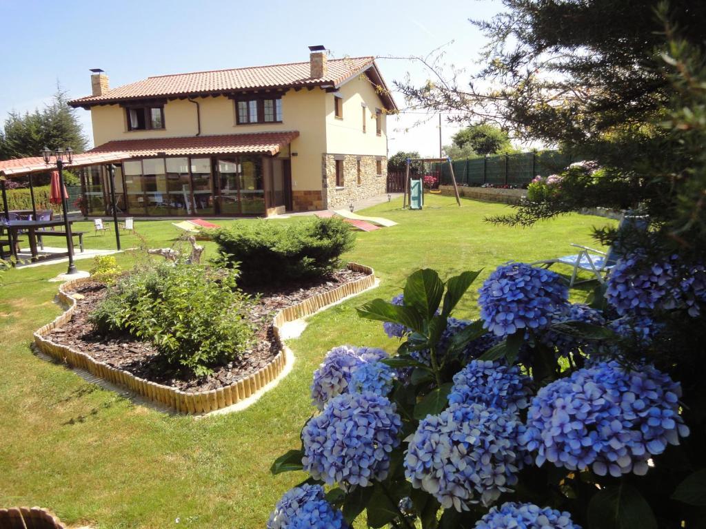 Apartamentos Rurales Villa Del Sain Cudillero Exterior photo